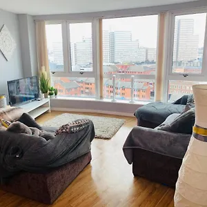 Luxurious Centre Apartment