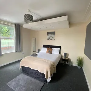 Windermere House Apartment