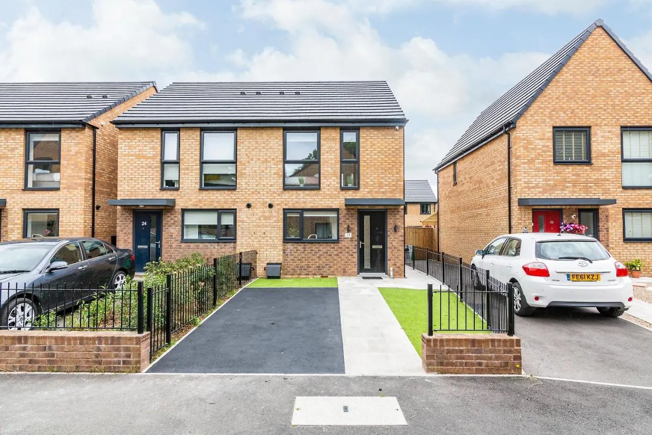 Blackstone Walk - Fabulous Houses With Parking Nottingham United Kingdom