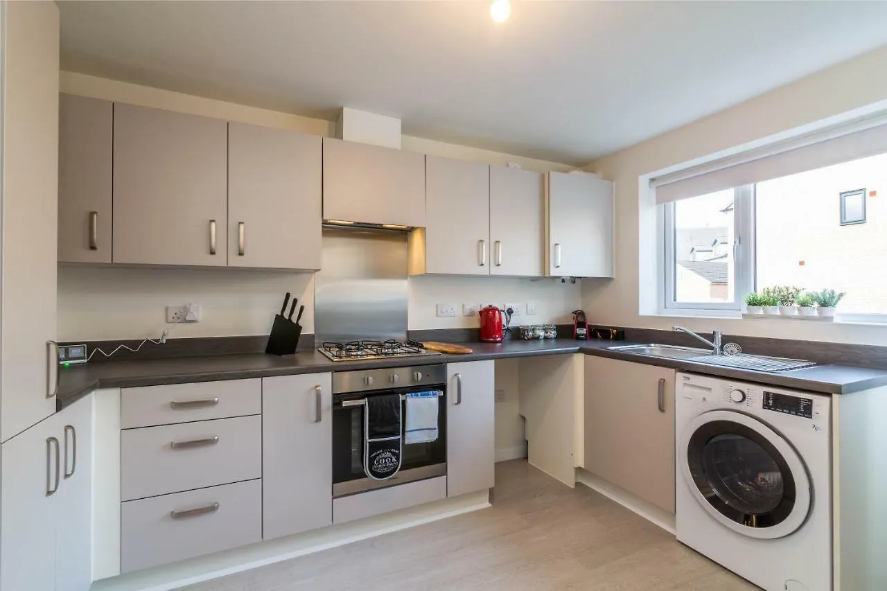 Blackstone Walk - Fabulous Houses With Parking Nottingham Holiday home