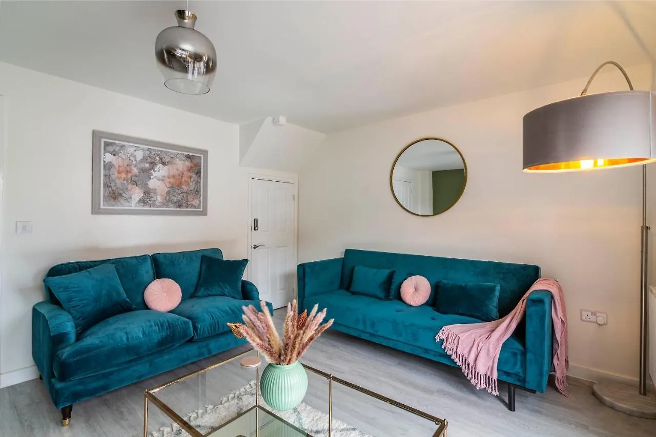 Holiday home Blackstone Walk - Fabulous Houses With Parking Nottingham United Kingdom