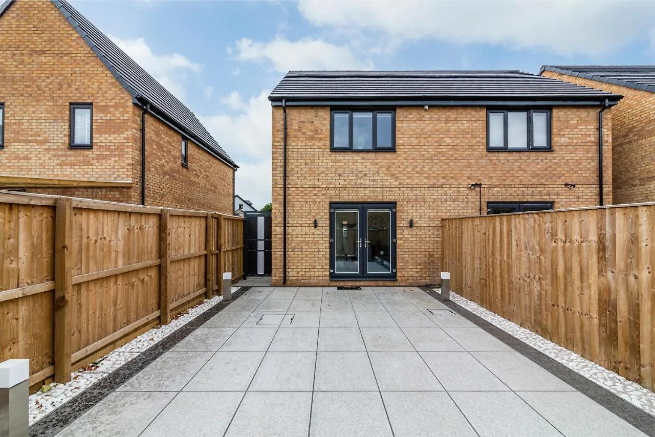 Blackstone Walk - Fabulous Houses With Parking Nottingham United Kingdom