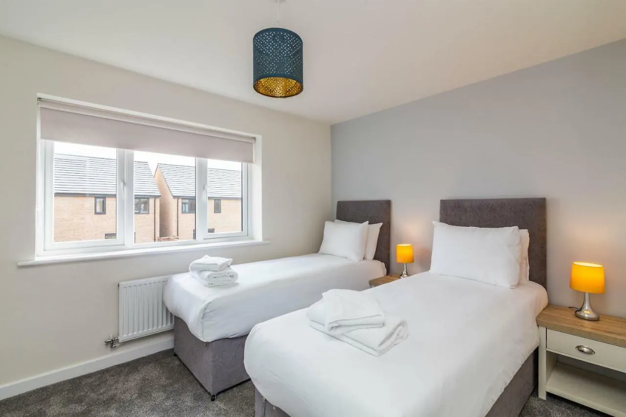 Blackstone Walk - Fabulous Houses With Parking Nottingham Holiday home